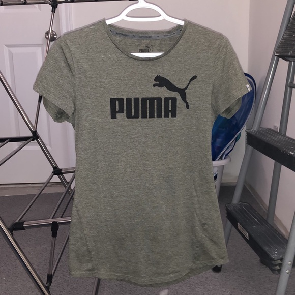 Puma T-Shirt - Picture 3 of 4